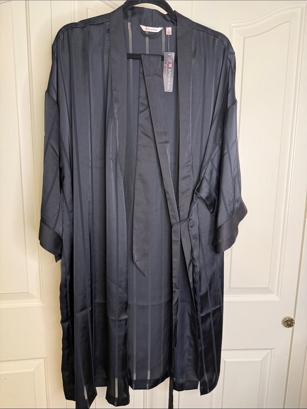 NWT La Vie en Rose  Robe